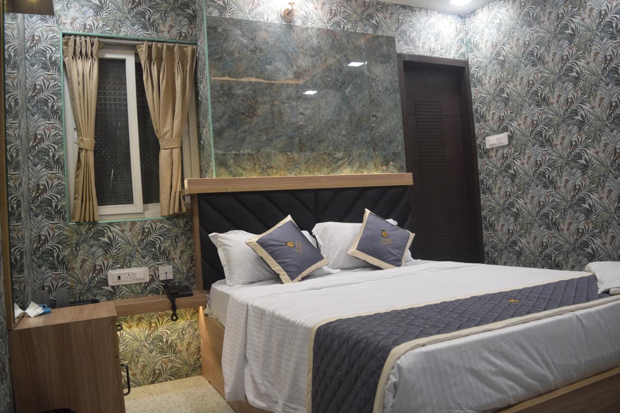 Hotel Esakki Empire à Chennai Extérieur photo